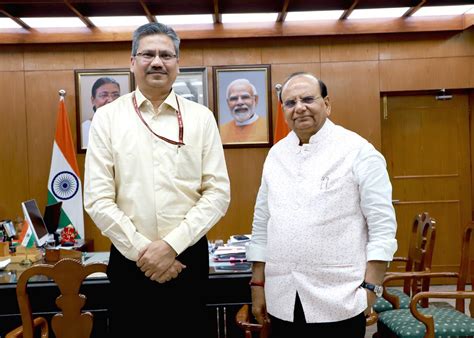 Home Page [rrrlf.gov.in]