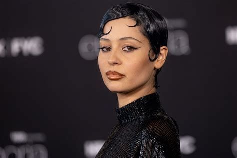 Linea Demie 的图像结果