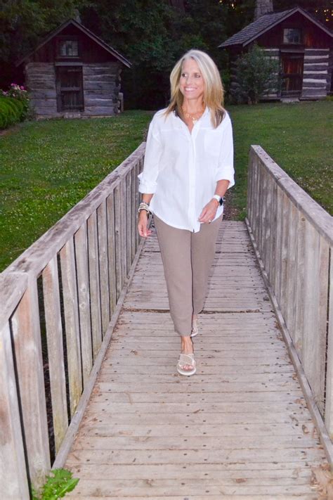 Coastal grandmother style – Artofit