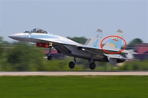 解放军苏35在俄罗斯换隐身迷彩？换的或许是战机“大脑”|战机|解放军|中国空军_新浪新闻