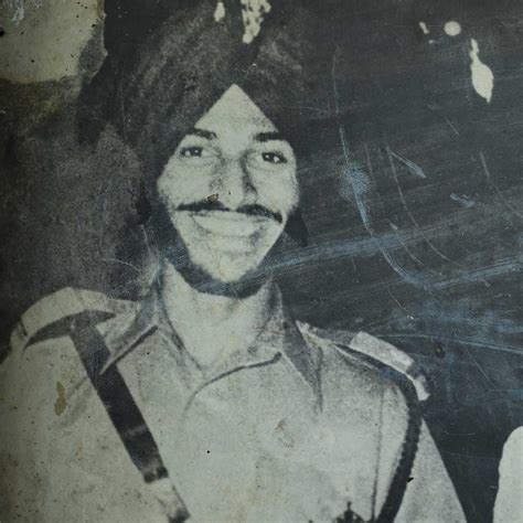 Hardboard Print Of Pandit Jawaharlal Nehru with Flying Sikh Milkha Singh