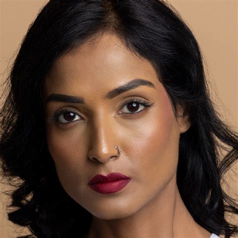 Best Lip Shades for Valentine’s Day 2025: Paint Your Love Story with Us ...