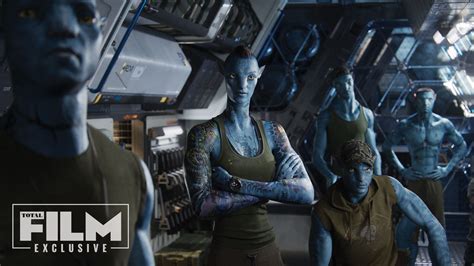 James Cameron explains why Avatar: The Way of Water has such a long ...