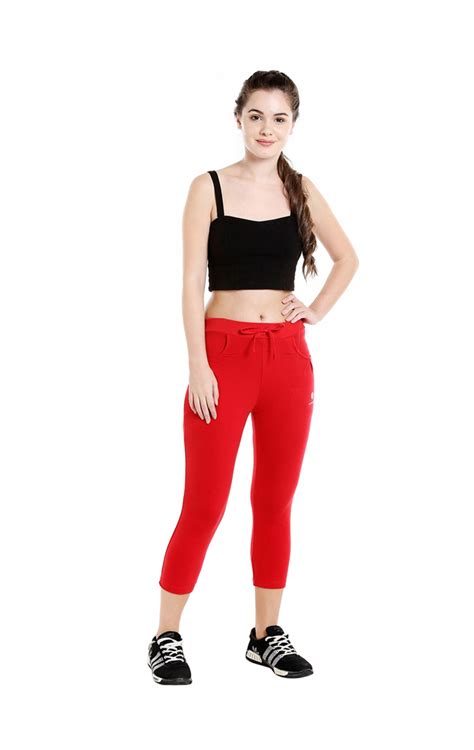 Buy Bodyactive Women Red Capris-LC1-RED Online | Bodycare