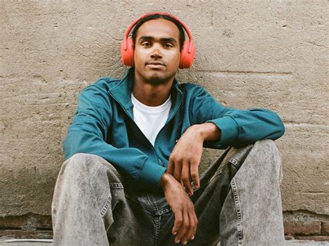 Headphones Under Rs 25,000 That Combine Durability, Style, and High ...