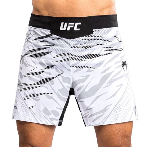 VENUM MMA Fight Shorts, UFC Fusion Authentic Fight Night, Short Fit, weiß-schwarz, S | Bekleidung