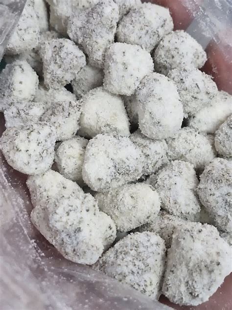 White Snow aka Snow Diamond Moonrock in Phuket