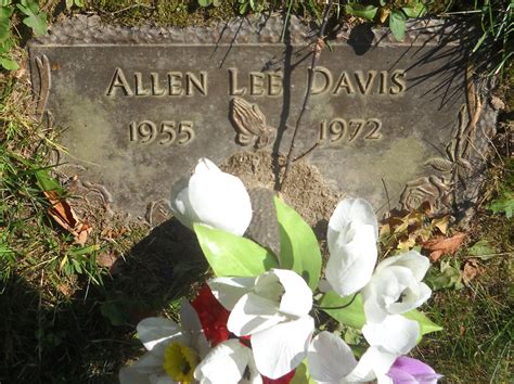 Allen Lee Davis