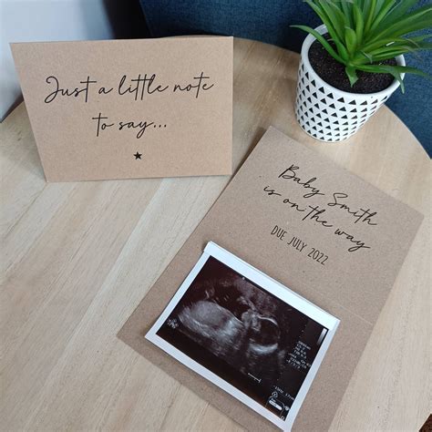 Pregnancy annoucement card – Artofit