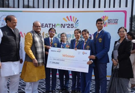 JK Lakshmipat University | Official Website