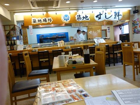Pork in the Road: Tsukiji Sushi Sen : You know you're in Tokyo when you ...