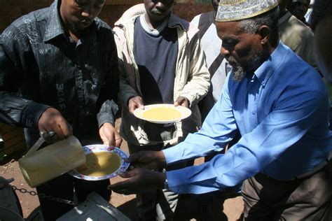 UNHCR issues guidelines to counter discrimination, intolerance | UNHCR ...