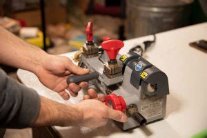 Free Locksmith Key Codes 的图像结果