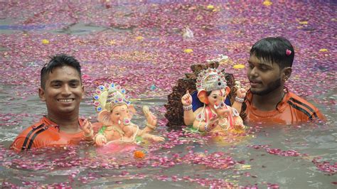 Ganesh Visarjan Day 5: Over 17,000 Idols Immersed In Mumbai, Legal Row ...