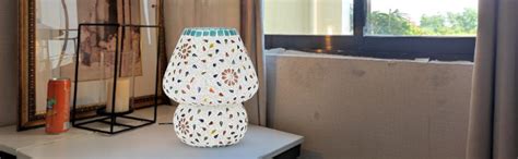 Buy MBG Royal Dome Table Lamp (Red) Online at Low Prices in India ...