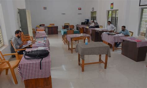 Markaz college of arts and Science Karanthur