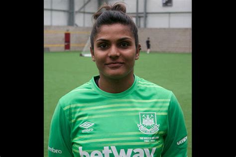 Indian women’s keeper bats for proper league