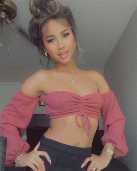 MS GABRIELLE TURNER | Little bit of this and that | Instagram