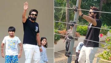 Fan commotion at Allu Arjun house Fans fida for Bunny Simplicity