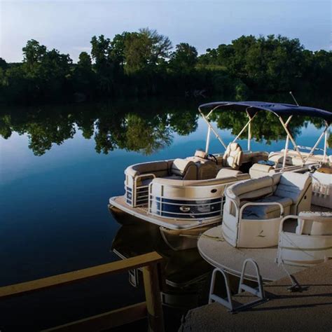 Extreme Duty Pontoon Vinyl Flooring