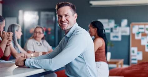 Business Man Face 的图像结果