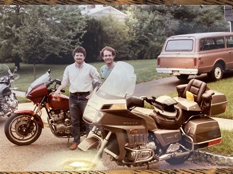 He followed his dad’s 1980s cycle ride to Australia — and recreated the photos frame by frame | CNN