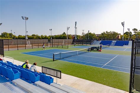Edmond Center Court | Edmond, OK - Official Website