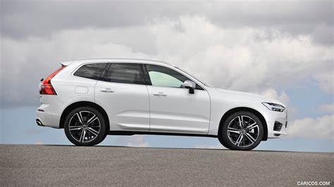 Volvo XC60 | 2018MY D5 R-Design | Side