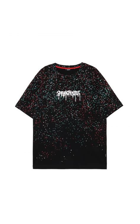 Czarna koszulka z nadrukiem all over - CROPP - 8359Y-99X