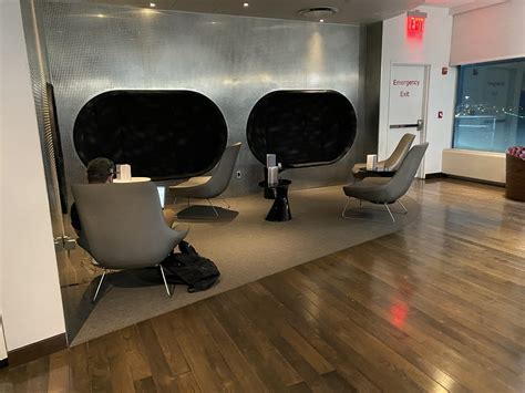Lounge Review: Virgin Atlantic Clubhouse JFK