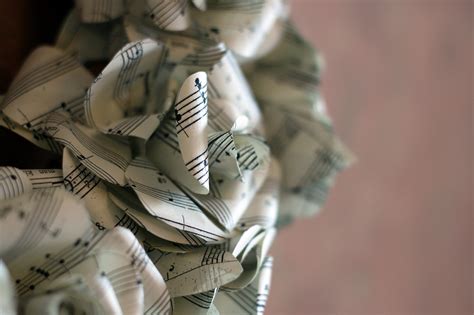 PAPER ROSE WREATH - Laura Lee Craft