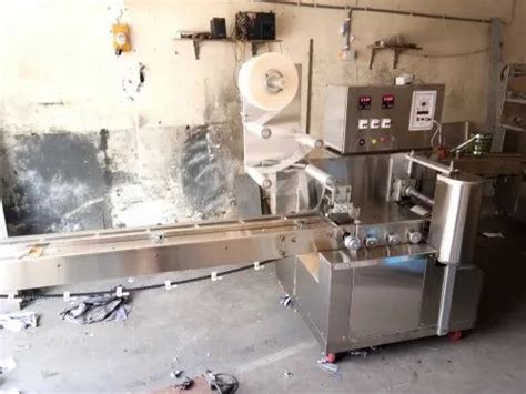 Green Scrub Pad Packing Machine - Steel Scrubber Packing Machine ...