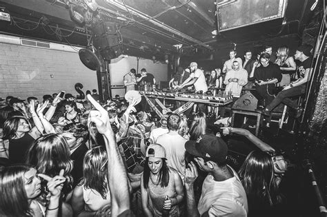 HOUSE/TECHNO VS RAGGAETON ROCK ROOFTOP PARTY IN MEXICO CITY!, Hotel ...