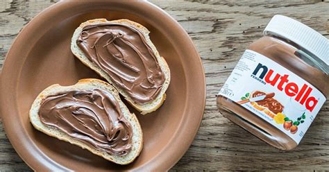 Nutella Pizzas And Waffles At The Chocotella Festival | WhatsHot Delhi Ncr
