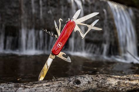 The Victorinox ‘Mountaineer’ Swiss Army Knife: Tested