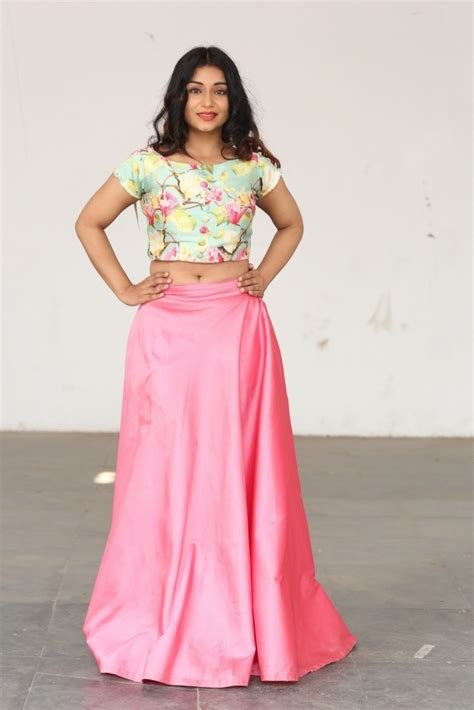 Anam Khan Latest Photoshoot Stills.