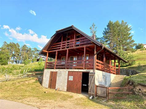 Brvnara Ribnica - prodaja . Nekretnine