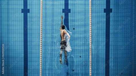 Swimming Men Top View 的图像结果