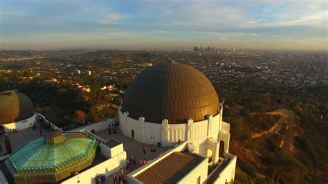 Griffith Observatory, Los Angeles: Drone explores iconic landmark
