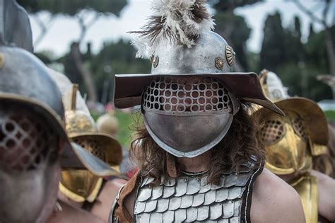 O Gladiador Romano Salute Ave, Imperator: Morituri te salutant