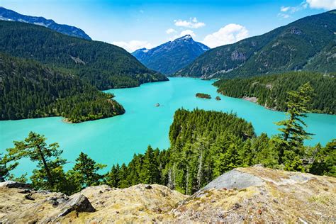 15 EPIC Hikes in North Cascades National Park (+1 to Skip!)
