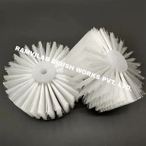 Manufacturer of Nylon Brushes & Cleaning Brushes by Ramvilas Brush ...