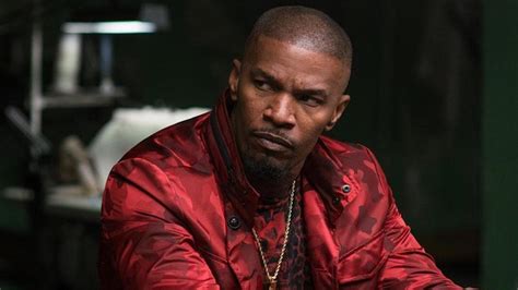 See Jamie Foxx Ready To Fight Vampires In Netflix’s Day Shift | GIANT FREAKIN ROBOT
