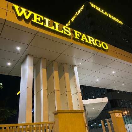 Wells Fargo office photos