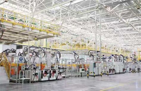 亿纬动力第十二工厂投产 满产将年产方形三元电池12GWh_电池网
