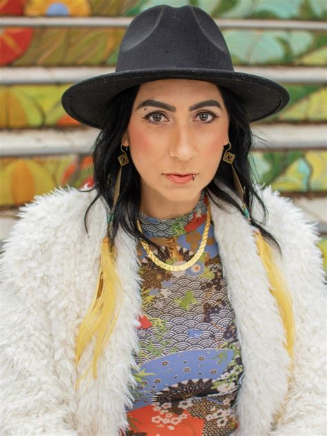 Elizabeth Henderson | Boutique DJs and Entertainment