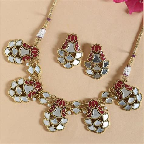 Buy Voylla Thikri Gold Plated Mirrored Choker Necklace Set Online