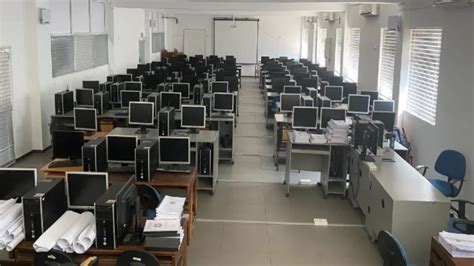 Computer Engineering Lab 的图像结果