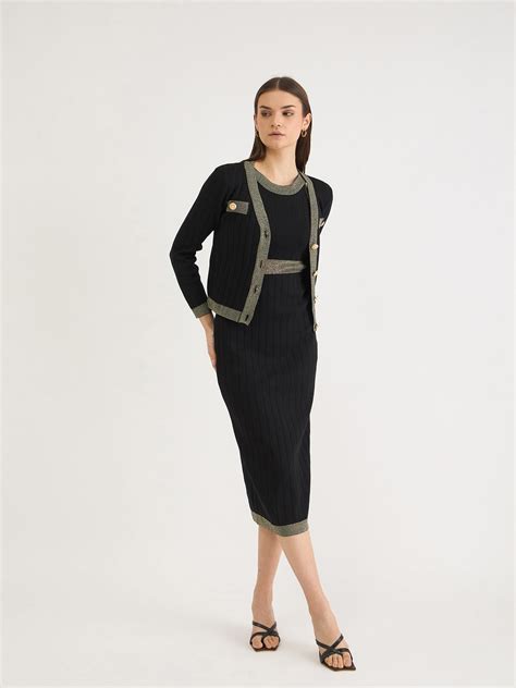 Shop Iconic Women Black Solid V Neck Dress Set Online – Iconic India