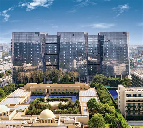 DLF Atrium Place: Commercial Office Space for Rent in Udyog Vihar Gurgaon
